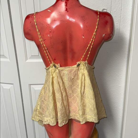 Free People eyelet cami top shirt blouse - Picture 4 of 5